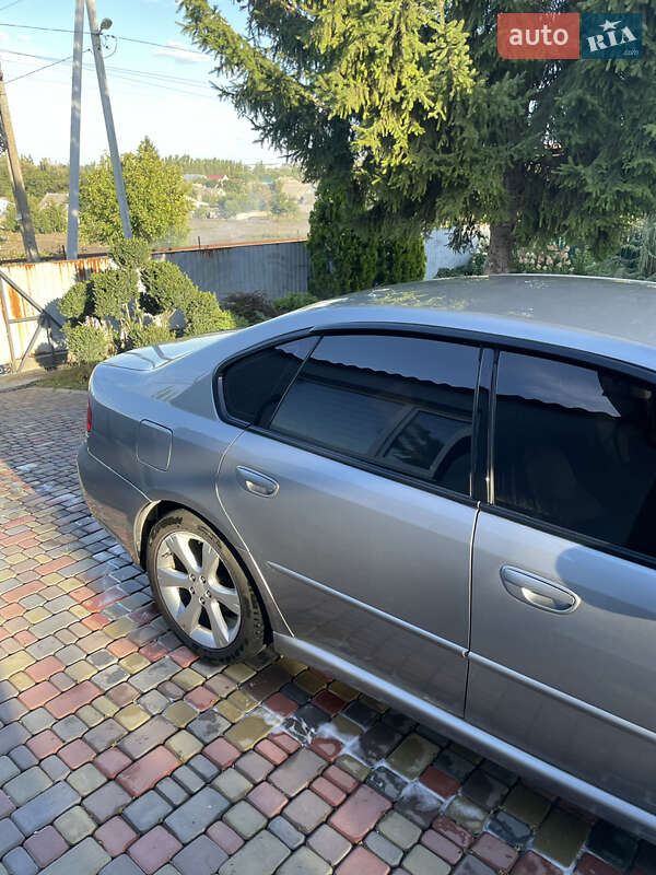 Седан Subaru Legacy 2007 в Днепре