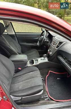Седан Subaru Legacy 2013 в 
