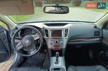 Седан Subaru Legacy 2014 в 