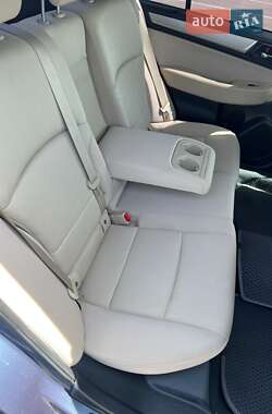 Седан Subaru Legacy 2017 в 