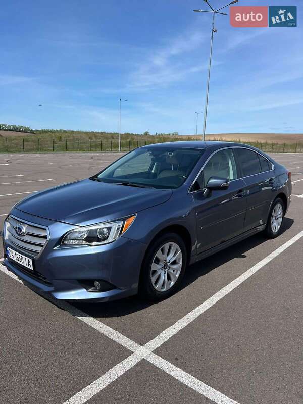 Седан Subaru Legacy 2017 в 