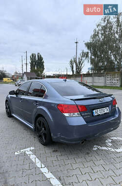Седан Subaru Legacy 2014 в 
