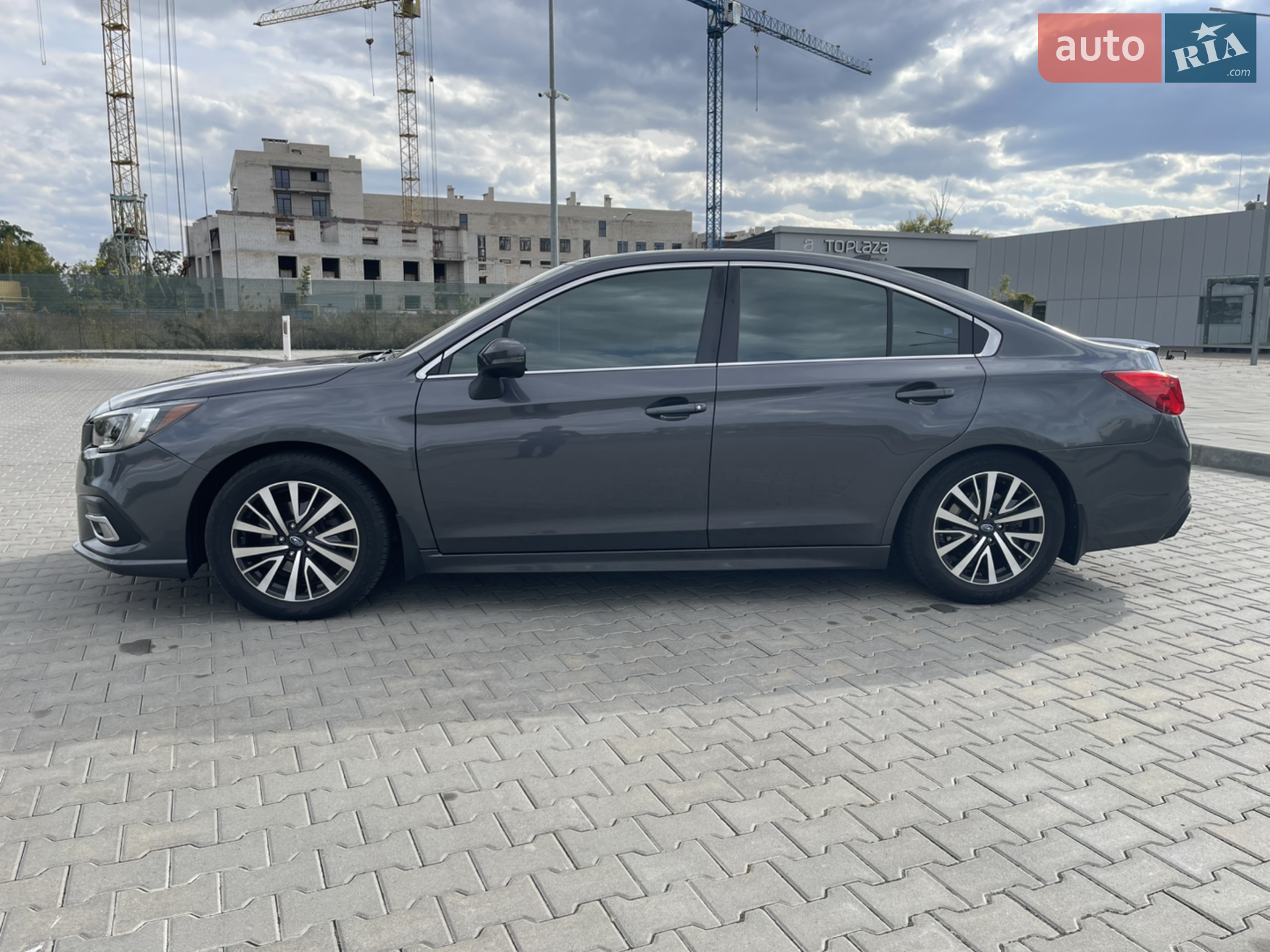2017 Subaru Legacy - мініатюра 24