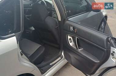 Седан Subaru Legacy 2005 в  фото 8 Седан Subaru Legacy 2005 в