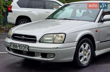 Седан Subaru Legacy 2000 в 