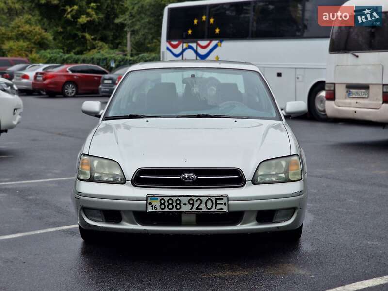 Subaru Legacy 2000 Subaru Legacy 2000