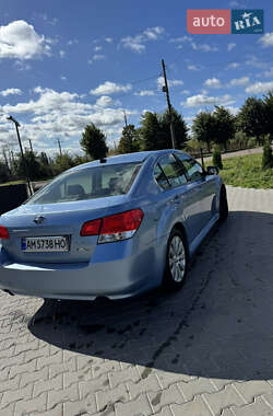 Седан Subaru Legacy 2011 в 