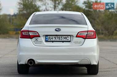 Седан Subaru Legacy 2015 в 