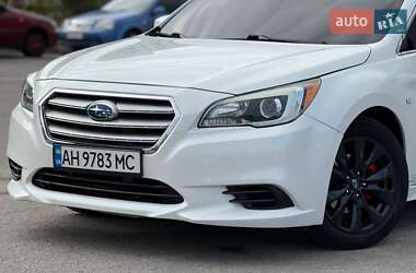 Седан Subaru Legacy 2015 в 
