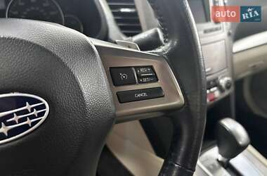 Седан Subaru Legacy 2014 в  фото 27 Седан Subaru Legacy 2014 в