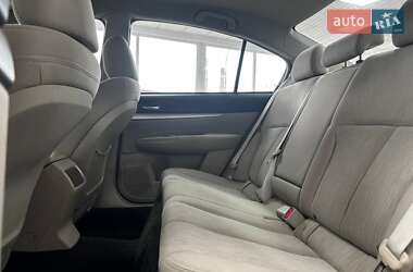 Седан Subaru Legacy 2014 в  фото 34 Седан Subaru Legacy 2014 в