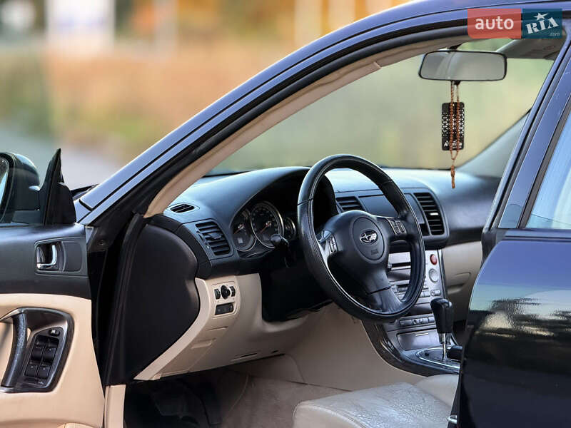 Универсал Subaru Legacy 2004 в Мене фото 16 Универсал Subaru Legacy 2004 в Мене