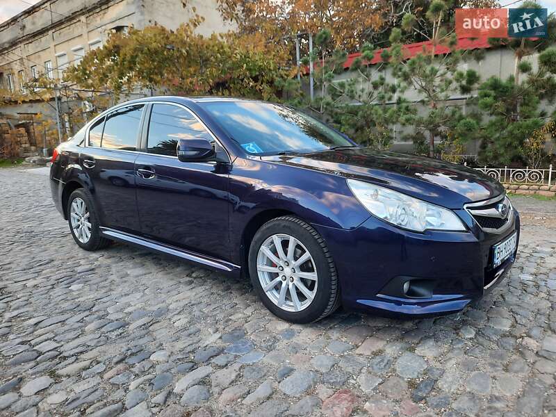 Седан Subaru Legacy 2010 в Одессе