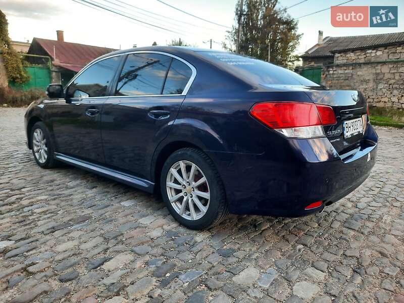 Седан Subaru Legacy 2010 в Одессе