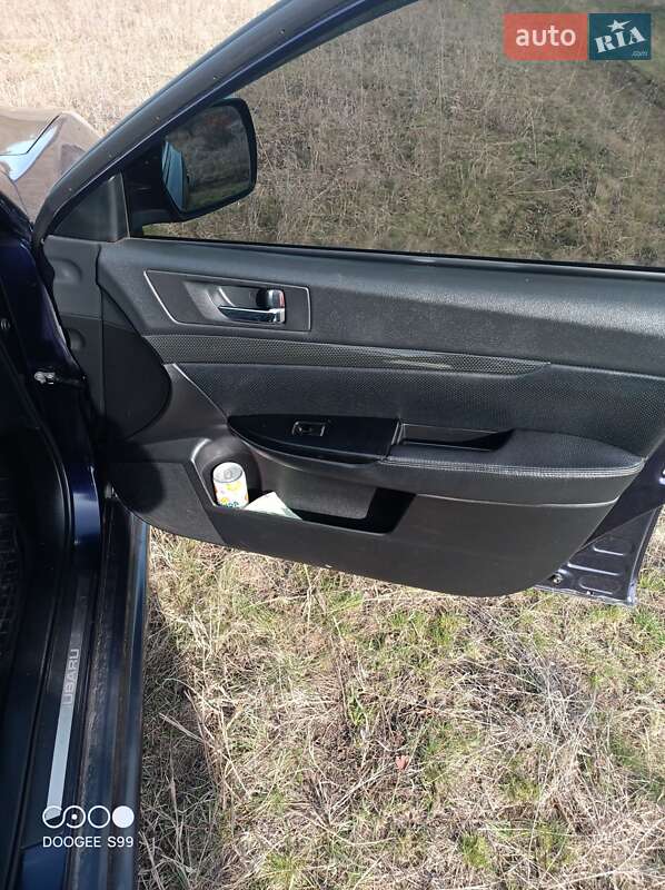 Седан Subaru Legacy 2009 в Братском