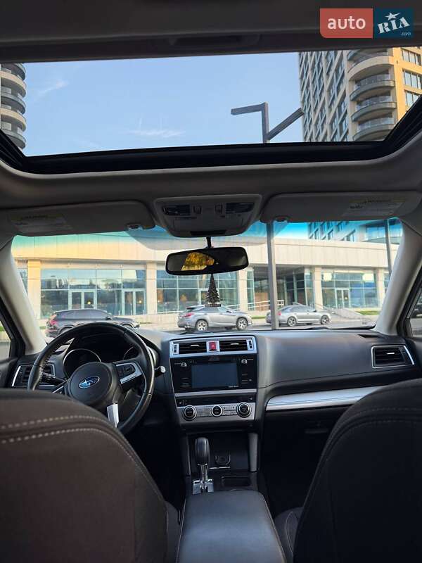Седан Subaru Legacy 2016 в Днепре