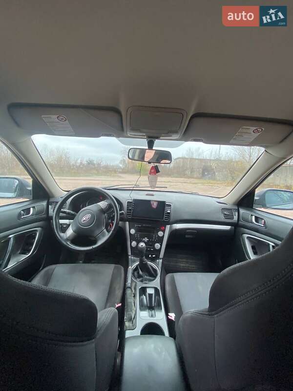Универсал Subaru Legacy 2006 в Мене