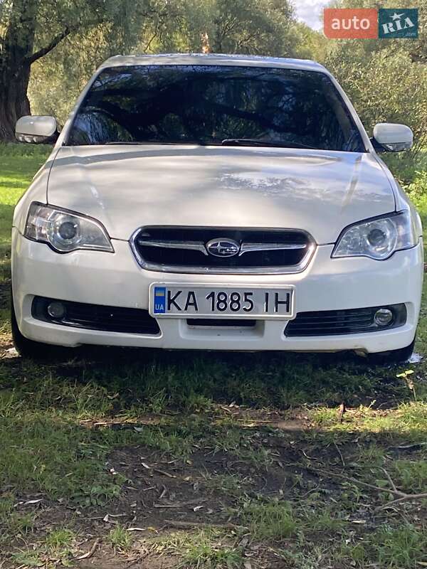 Седан Subaru Legacy 2005 в Новгород-Северском фото 2 Седан Subaru Legacy 2005 в Новгород-Северском