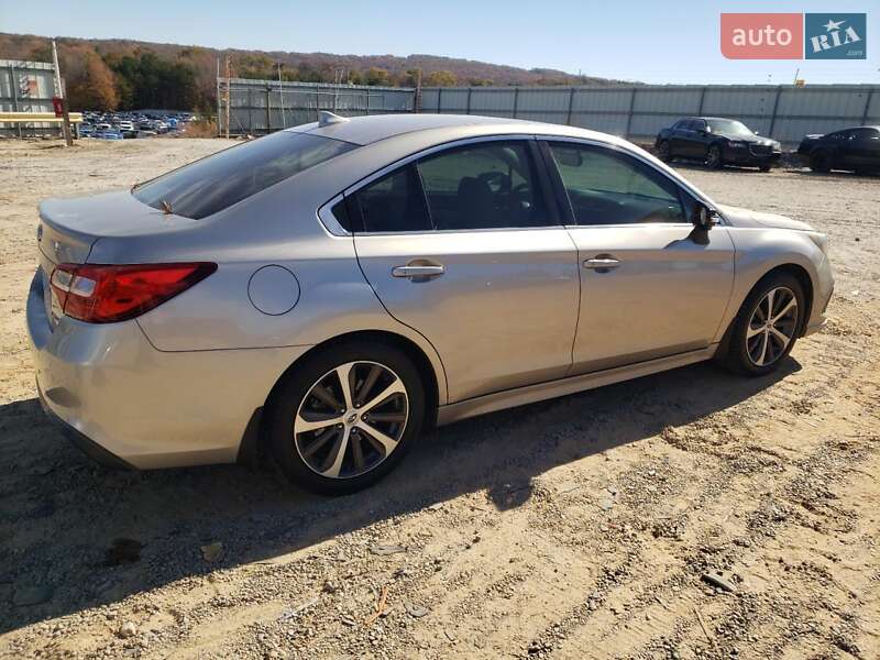 Седан Subaru Legacy 2018 в Львові