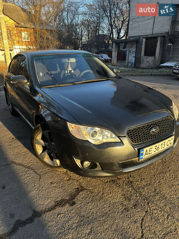 Седан Subaru Legacy 2008 в Днепре