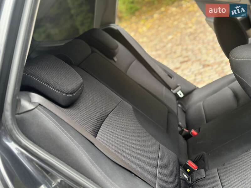 Универсал Subaru Legacy 2014 в Дрогобыче