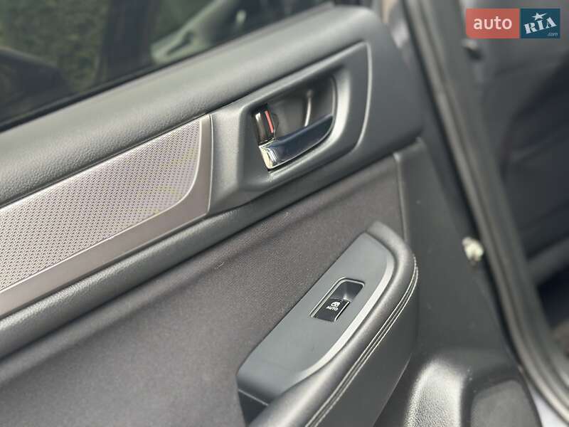 Универсал Subaru Legacy 2014 в Дрогобыче