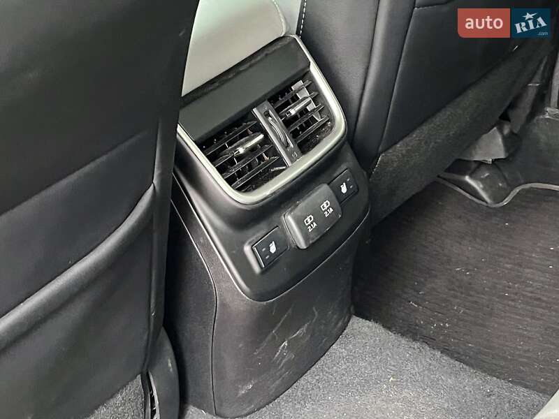 Седан Subaru Legacy 2019 в Киеве