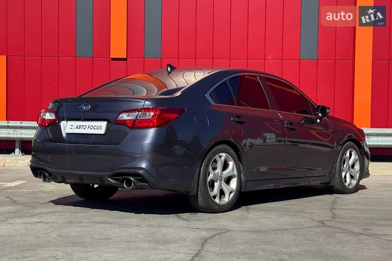 Седан Subaru Legacy 2015 в Киеве