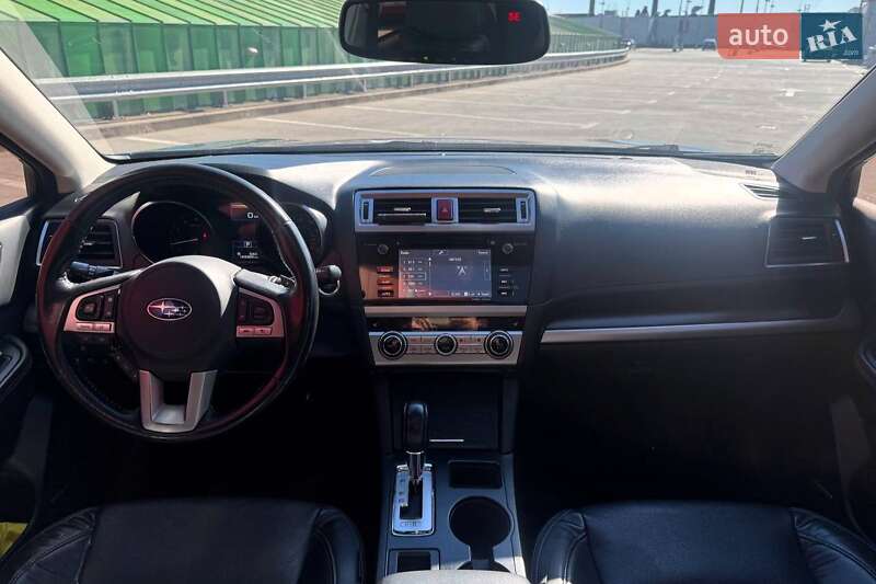 Седан Subaru Legacy 2015 в Киеве