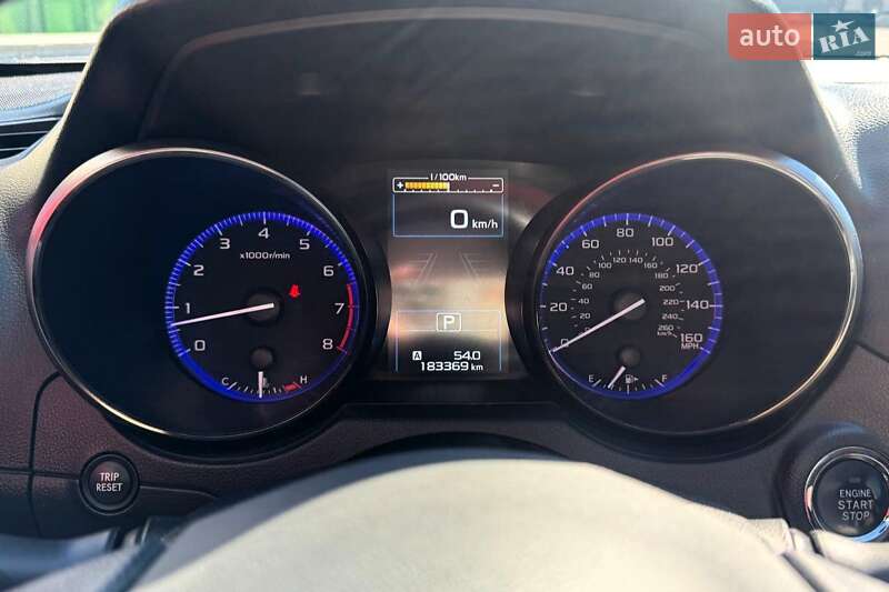 Седан Subaru Legacy 2015 в Киеве