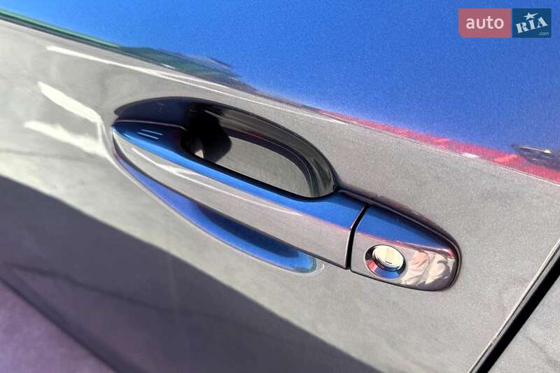 Седан Subaru Legacy 2015 в Киеве