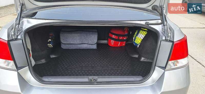 Седан Subaru Legacy 2009 в Львове