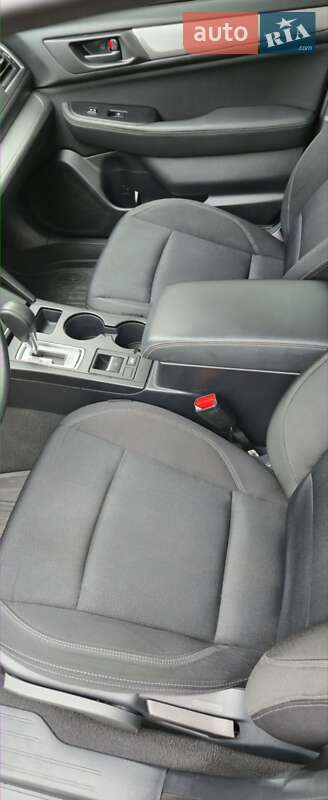 Седан Subaru Legacy 2018 в Киеве