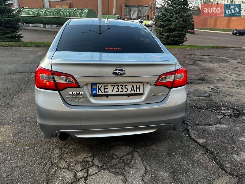 Седан Subaru Legacy 2015 в Дніпрі