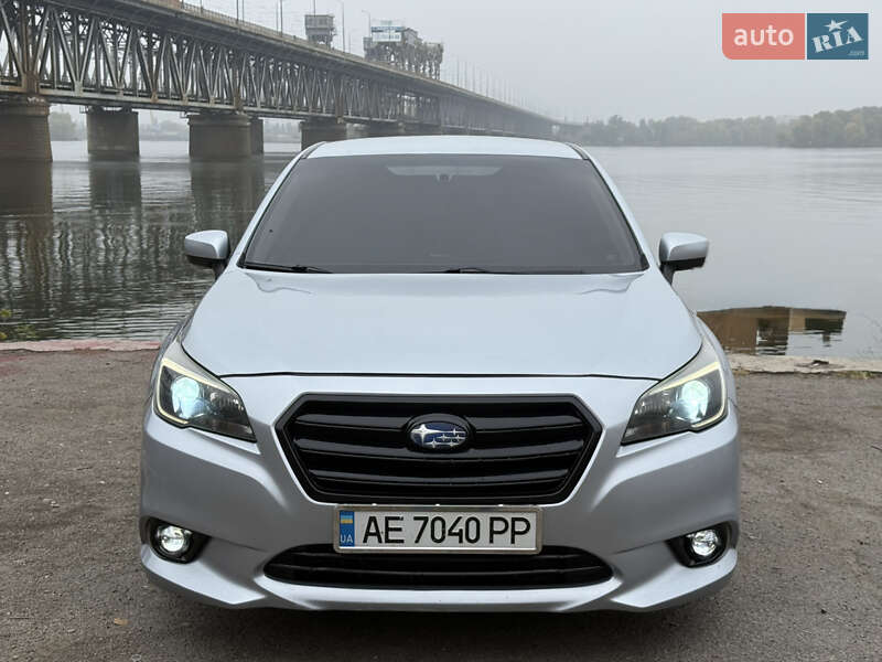 Седан Subaru Legacy 2016 в Днепре
