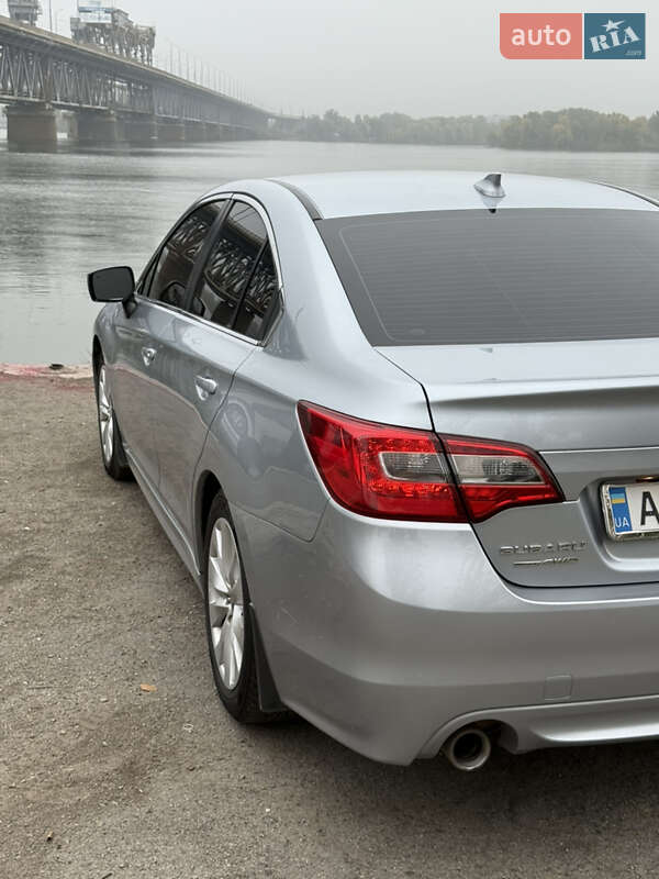 Седан Subaru Legacy 2016 в Днепре