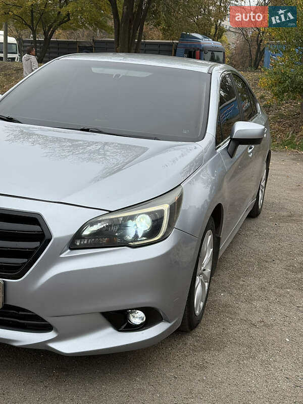 Седан Subaru Legacy 2016 в Днепре