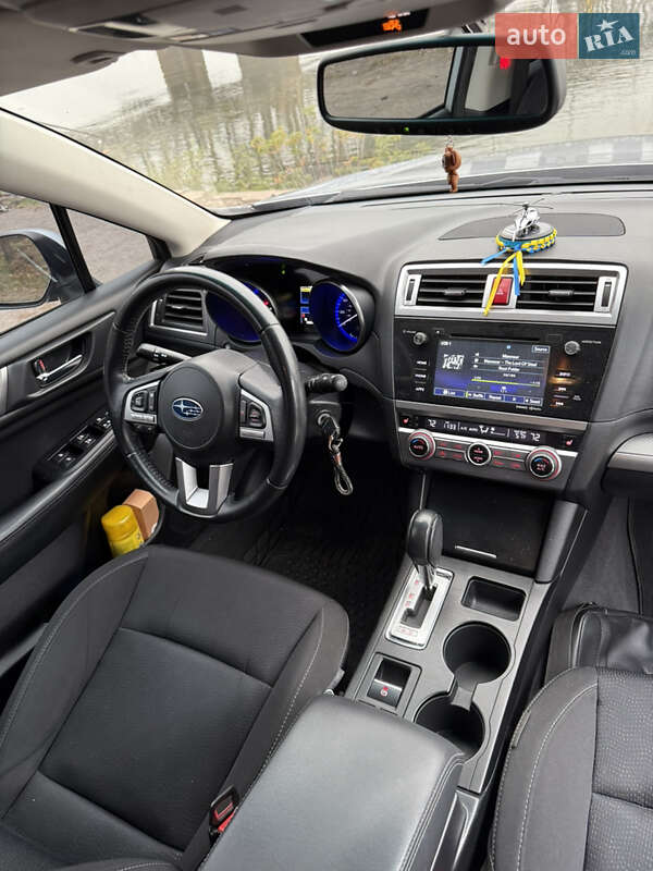 Седан Subaru Legacy 2016 в Днепре