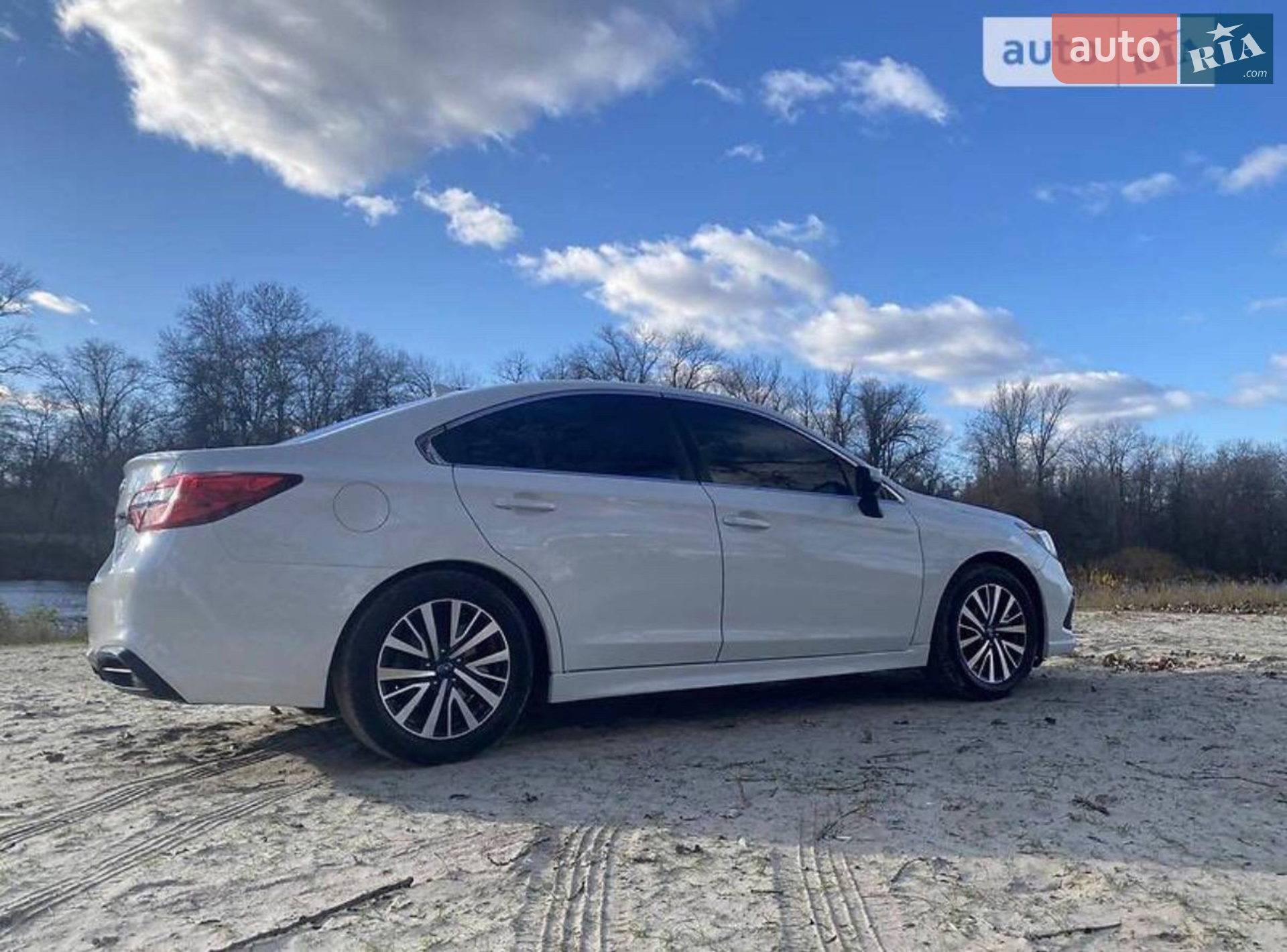 2018 Subaru Legacy - мініатюра 17
