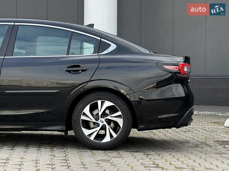 Седан Subaru Legacy 2019 в Киеве