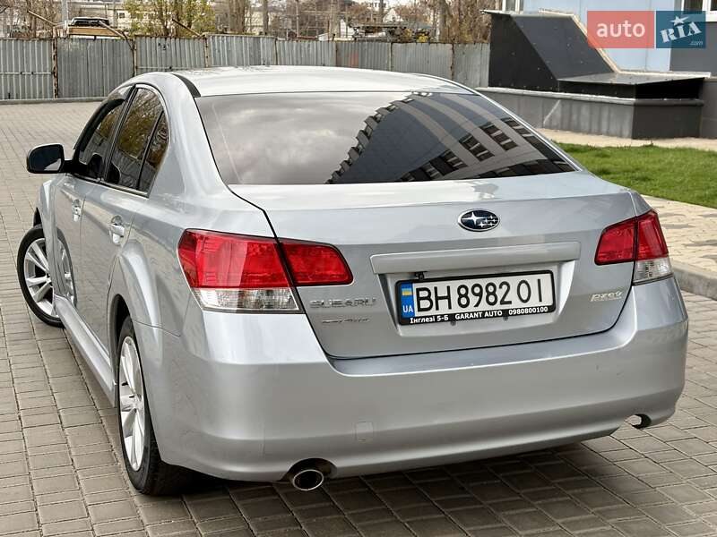 Седан Subaru Legacy 2012 в Одессе