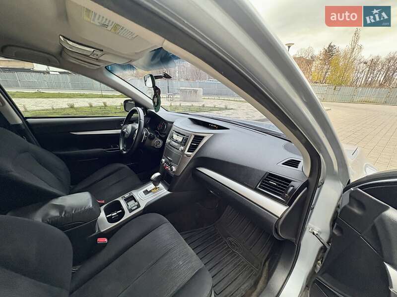 Седан Subaru Legacy 2012 в Одессе