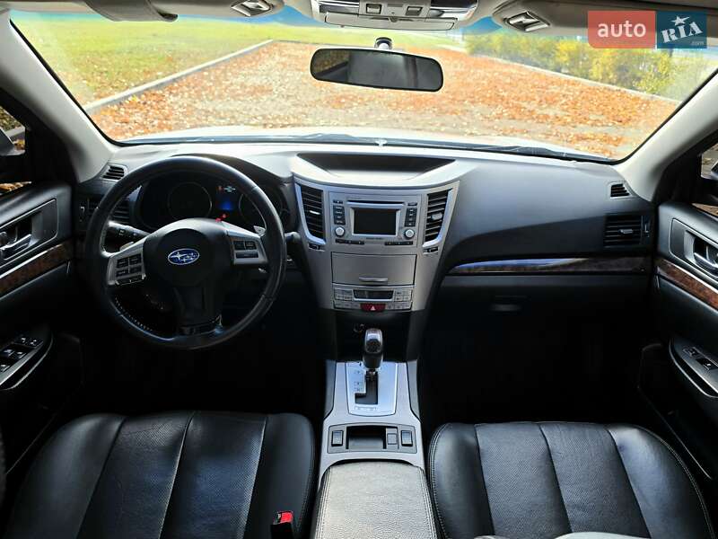 Седан Subaru Legacy 2012 в Харькове