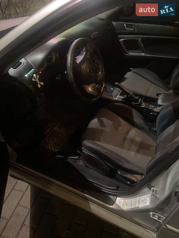 Седан Subaru Legacy 2006 в Києві