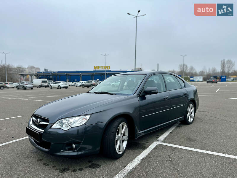 Седан Subaru Legacy 2008 в Киеве