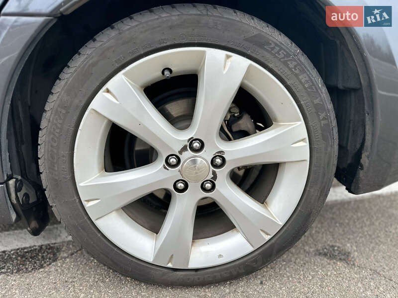 Седан Subaru Legacy 2008 в Киеве