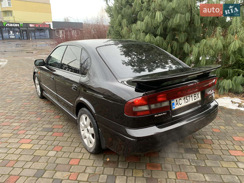 Седан Subaru Legacy 2003 в Нововолынске