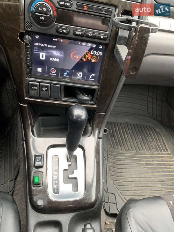 Седан Subaru Legacy 2003 в Нововолынске