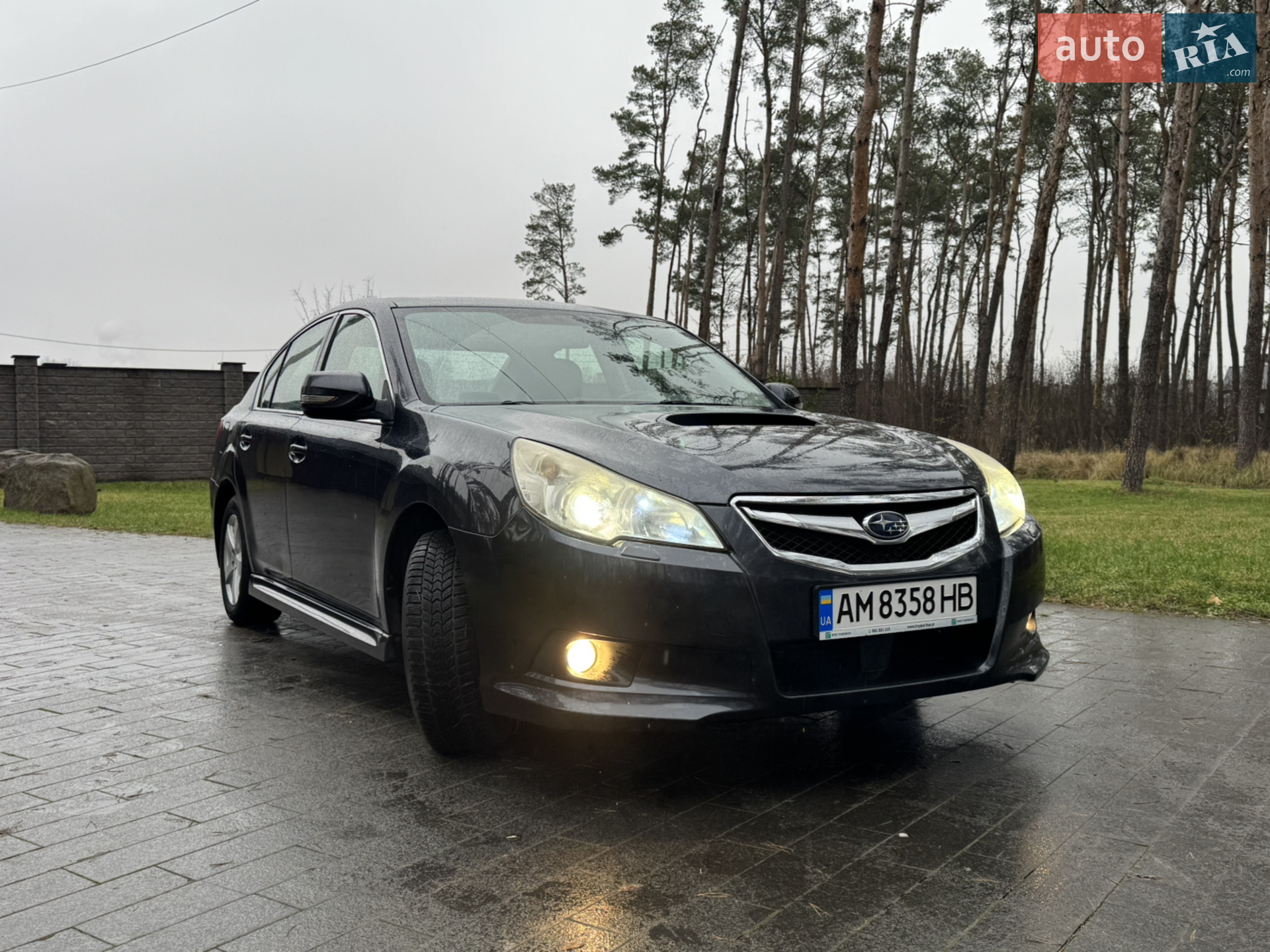 2010 Subaru Legacy - мініатюра 2