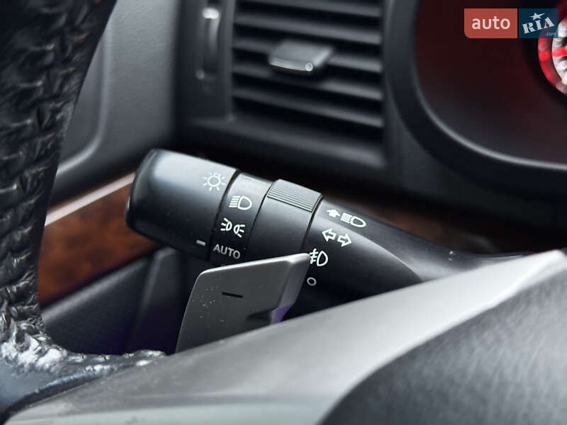 Седан Subaru Legacy 2014 в Львові фото 47 Седан Subaru Legacy 2014 в Львові